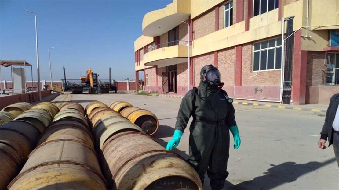 تسرب للكلور يصيب 107 مصريين.. وبيان لقناة السويس يكشف التفاصيل