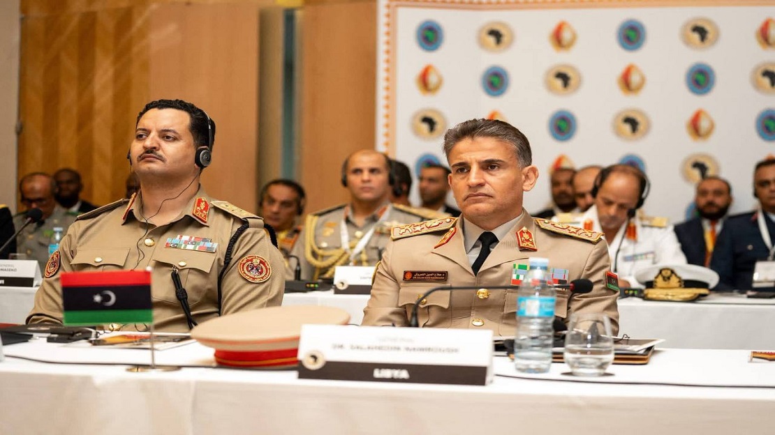 ليبيا.. ظهور لافت يجمع النمروش وخالد حفتر جنبا إلى جنب في مؤتمر عسكري إفريقي بأنغولا